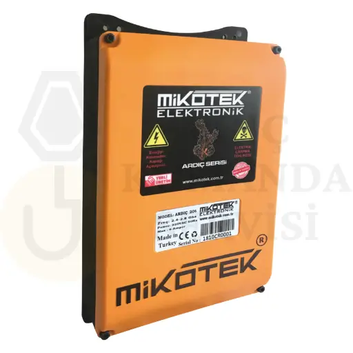 Mikotek Ardıç 206 vinç kumanda seti alıcı kutusu, IP65 koruma sınıfı ve endüstriyel sinyal alıcı ünitesi.