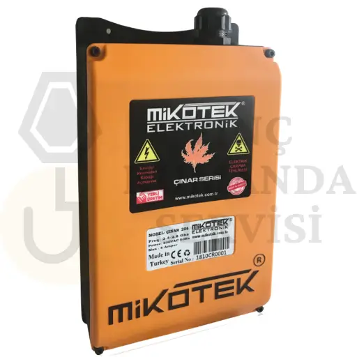 Mikotek Çınar 108 serisi 8 butonlu vinç kumandası alıcı ünitesi ve kablo bağlantı noktaları.